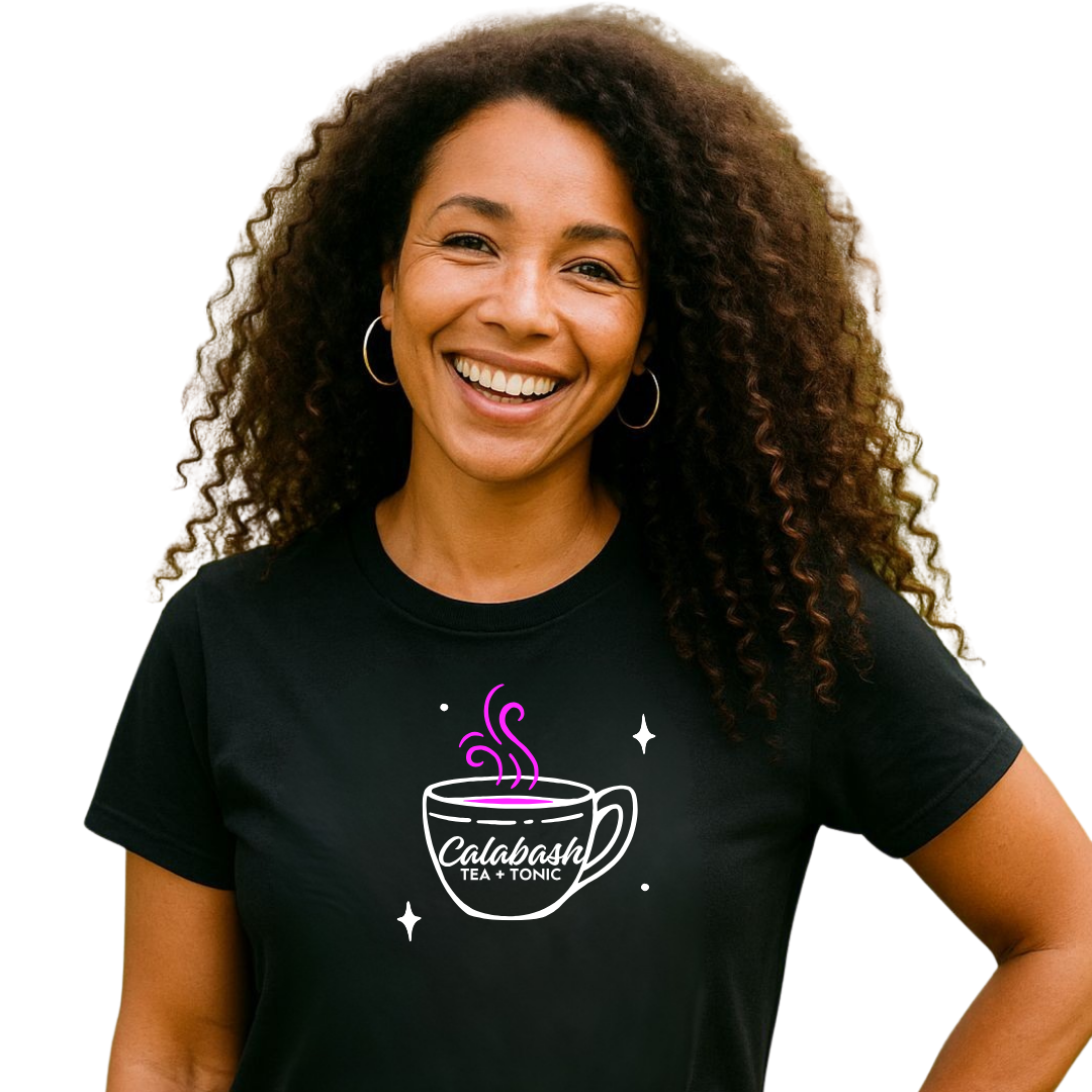 Calabash Mug Tea (Pink) T-Shirt